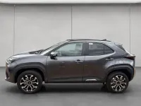 Neu Toyota Yaris Cross 130 PS (95 kW) 2026 Grau SUV