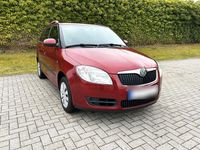 Gebraucht Skoda Fabia Classic 69 PS (50 kW) 2008 Rot Kombi