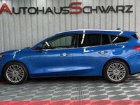 Gebraucht Ford Focus Titanium 125 PS (91 kW) 2018 Dynamicblau metallic Kombi