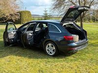 Gebraucht Audi A4 Sport 190 PS (139 kW) 2017 Blau Kombi