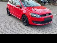 Gebraucht VW Polo 60 PS (44 kW) 2010 Rot Kleinwagen