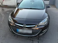 Gebraucht Opel Astra 140 PS (102 kW) 2015 Braun Kleinwagen