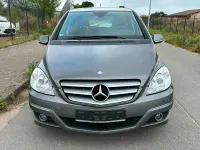 Gebraucht Mercedes B160 95 PS (69 kW) 2010 Silber Kleinwagen