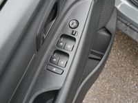 Neu Hyundai Bayon Select 74 PS (54 kW) 2026 Mangrove green SUV