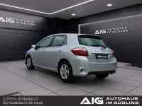 Gebraucht Toyota Auris Hybrid Life 136 PS (100 kW) 2011 Grau Limousine