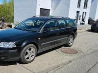 Usata VW Passat 131 CV (96 kW) 2003 Nero Station wagon