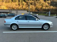 Gebraucht BMW 523 170 PS (125 kW) 1999 Silber Limousine