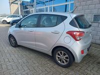 Gebraucht Hyundai i10 Intro Edition 67 PS (49 kW) 2014 Silber Kleinwagen