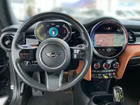 Gebraucht Mini Cooper SE Classic 135 kW (184 PS) 2022 Schwarz Kleinwagen