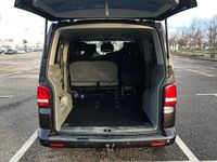 Gebraucht VW T5 102 PS (75 kW) 2011 Violett Van