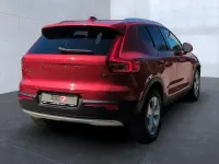 Gebraucht Volvo XC40 Momentum 129 PS (94 kW) 2022 Rot SUV