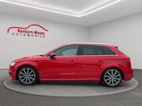 Gebraucht Audi A3 S-Line 150 PS (110 kW) 2018 Rot Limousine