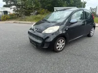 Gebraucht Peugeot 107 68 PS (50 kW) 2009 Schwarz Kleinwagen