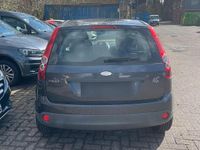 Gebraucht Ford Fiesta 44 PS (32 kW) 2006 Silber Kleinwagen