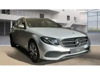 Gebraucht Mercedes E300 Avantgarde 306 PS (225 kW) 2019 Iridiumsilber  metalliclack Kombi
