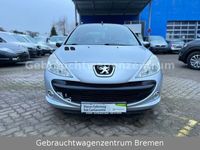 Gebraucht Peugeot 206+ Style 75 PS (55 kW) 2009 Grau Kleinwagen