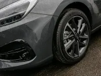 Neu Hyundai i30 Advantage 101 PS (74 kW) 2025 Ecotronic grey (grau) Kombi