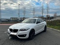 Gebraucht BMW 220 Sport Line 190 PS (139 kW) 2018 Weiß Coupé