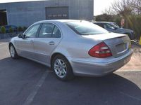 Gebraucht Mercedes E200 Classic 122 PS (89 kW) 2006 Silber Limousine