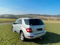 Gebraucht Mercedes ML350 272 PS (200 kW) 2009 Silber SUV