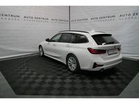 Gebraucht BMW 320 Advantage 190 PS (139 kW) 2020 Weiß Limousine