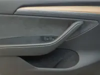 Gebraucht Tesla Model Y 378 kW (514 PS) 2023 Weiß SUV
