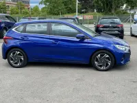 Gebraucht Hyundai i20 Edition 30 101 PS (74 kW) 2021 Blau Kleinwagen