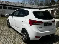 Gebraucht Hyundai ix20 125 PS (91 kW) 2012 Weiß Kleinwagen