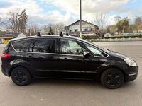 Gebraucht Ford S-MAX Titanium 140 PS (102 kW) 2014 Schwarz Van / Kleinbus