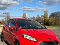 Gebraucht Ford Fiesta 80 PS (58 kW) 2014 Rot Limousine