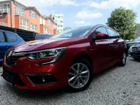 Gebraucht Renault Mégane IV Zen 110 PS (80 kW) 2017 Rot Limousine