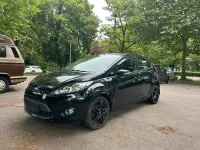 Gebraucht Ford Fiesta 90 PS (66 kW) 2012 Schwarz Kleinwagen