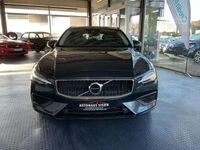 Gebraucht Volvo V60 Momentum 150 PS (110 kW) 2019 Grau Kombi