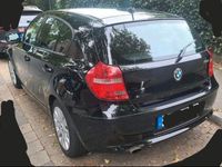 Gebraucht BMW 116 122 PS (89 kW) 2011 Schwarz Kleinwagen