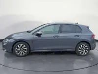 Gebraucht VW Golf VIII Life 110 PS (80 kW) 2023 Grau Limousine