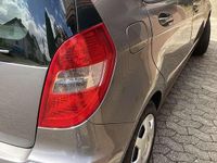 Gebraucht Mercedes A160 Avantgarde 95 PS (69 kW) 2011 Limousine