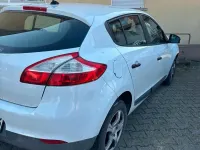 Gebraucht Renault Mégane 110 PS (80 kW) 2012 Weiß Limousine