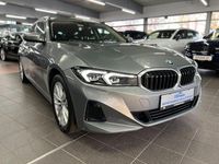 Gebraucht BMW 320 190 PS (139 kW) 2023 Skyscraper grau Kombi