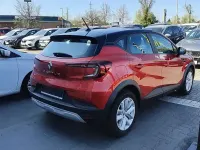 Używany Renault Captur Equilibre 100 KM (73 kW) 2023 Czerwony SUV