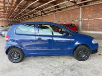 Gebraucht VW Fox Basis 54 PS (39 kW) 2005 Blau Kleinwagen
