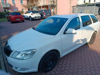 Gebraucht Skoda Octavia 140 PS (102 kW) 2012 Weiß Kombi
