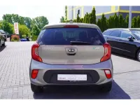 Gebraucht Kia Picanto 84 PS (61 kW) 2018 Sparklingsilber metallic (metallic) Kleinwagen