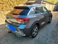 Second-hand VW T-Roc 150 CP (110 kW) 2023 Gri SUV