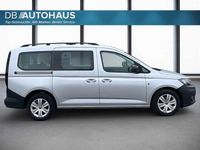 Gebraucht VW Caddy Maxi 102 PS (75 kW) 2023 Silber Van / Kleinbus