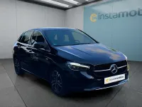 Gebraucht Mercedes B250 218 PS (160 kW) 2025 Schwarz Kleinwagen
