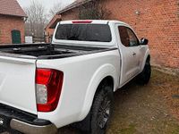 Gebraucht Nissan Navara 163 PS (119 kW) 2017 Weiß Abholung