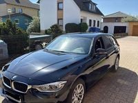 Second-hand BMW 318 150 CP (110 kW) 2017 Negru Break