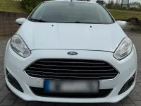 Gebraucht Ford Fiesta Titanium 95 PS (69 kW) 2016 Weiß Kleinwagen