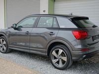 Gebraucht Audi Q2 S-Line 150 PS (110 kW) 2017 Grau SUV
