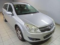 Gebraucht Opel Astra Edition 125 PS (91 kW) 2009 Argon silber/ice silver (m2) Kombi